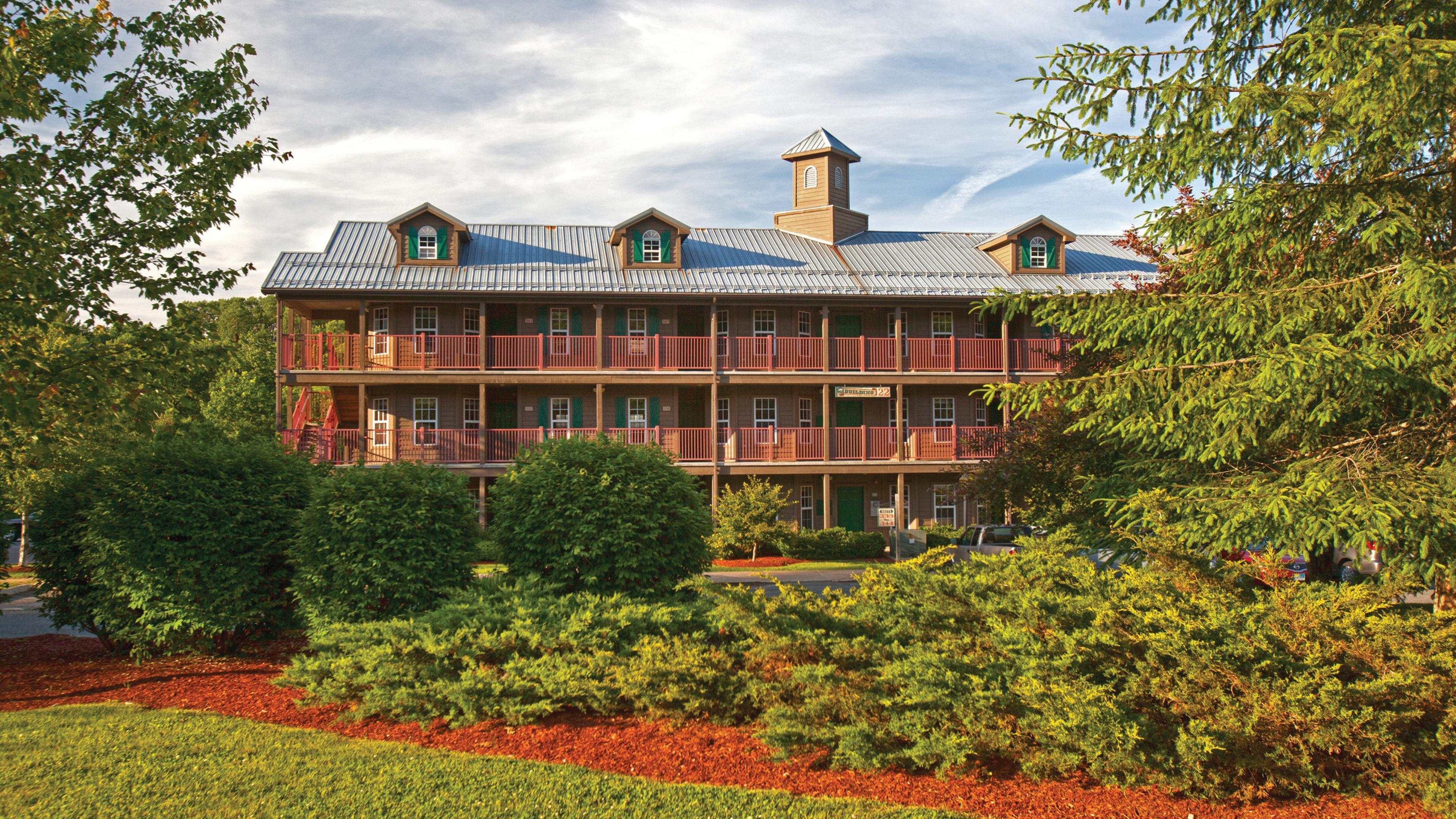 Holiday Inn Club Vacations Oak N Spruce Resort In The Berkshires Лий Екстериор снимка